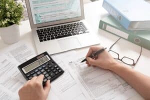 how tax refunds work in the uk blog hero